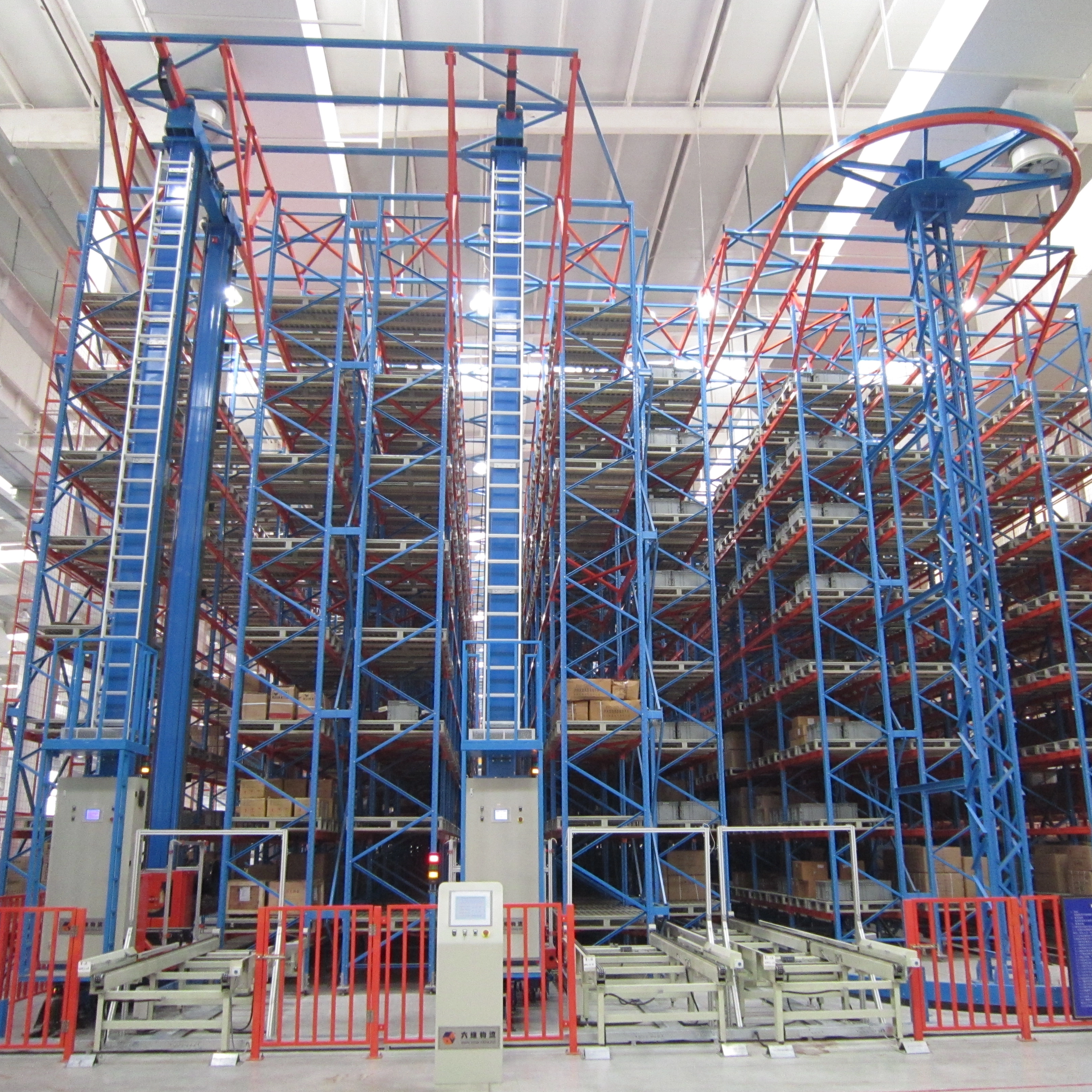 Système automatique de stockage et de récupération Système de raquette de solution de stockage ASRS